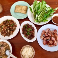 ลาบสนั่น