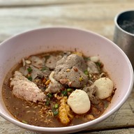 เมนูของร้าน ก๋วยเตี๋ยวต้มยำสูตรโบราณ