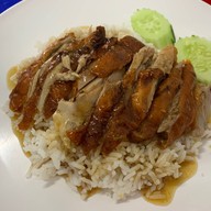 ร้านเป็ดย่างสี่ดาวโคราช