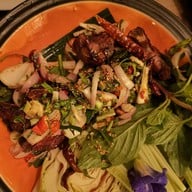 OVERDOSE cafe&hostel