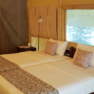 หินตกริเวอร์แค้มป์ ณ ช่องเขาขาด