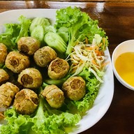 ร้านอาหารต้นตาล