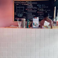 บรรยากาศ Holy Tea Bar