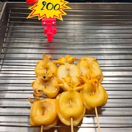 จัมโบ้หมึกย่างพุงแตก จุดขายใกล้กาดสามแยก