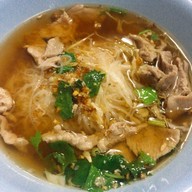 ก๋วยเตี๋ยวหมูหมักกาดหลวง