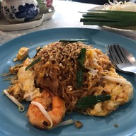 แป๋วผัดไทย