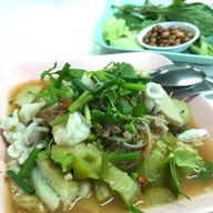 เมนูของร้าน ร้านยำน้าน้อยเมืองคอน