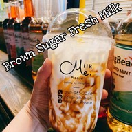 Milk Me,Please