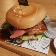 Jamie’s Burgers Jamie’s Burgers @Sukhumwit24