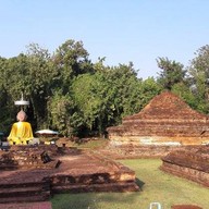 บรรยากาศ โบราณสถานวัดธาตุขาว
