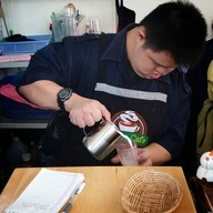 ปัญญา คาเฟ่ (Panya Café) มูลนิธิช่วยคนปัญญาอ่อนฯ ราชเทวี