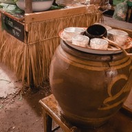 ตลาดเพลาชาย