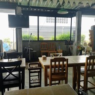 บรรยากาศ E.A.T. @ Khaoyai Bar & Bistro