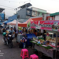 บรรยากาศ อาร์ม ข้าวผัดปู สุกี้ นมสด  เจ้าเก่า ลำลูกกาคลอง 2 ไดมอนด์วิลล์