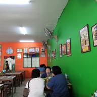 ก๋วยเตี๋ยวหมูต้มยำตำลึงนายเอก อยุธยา อยู่ใน ปตท. สายเอเซีย ฝั่งขาขึ้น กม.25.5