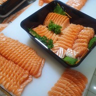 เดอะแซลมอน ชลบุรี