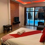 Baan Noppadol HuaHin Loft Resort