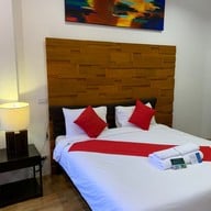 Baan Noppadol HuaHin Loft Resort