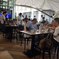 บรรยากาศ plaza premium lounge