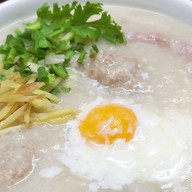 โจ๊กสามย่าน เจ้าแรก ตลาดอยู่สอาด ศรีนครินทร์53