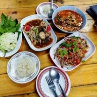 ครัวอีสาน-ถนนสุขสวัสดิ์(ปากซอยขวัญใจ)