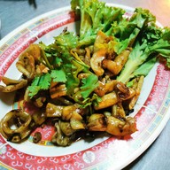 เมนูของร้าน ครัวอั๊งม้อ (อากู๋)