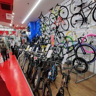 บรรยากาศ BIC CAMERA Namba Store