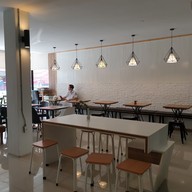 บรรยากาศ มัก MUG COFFEE.cnx