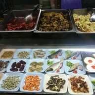 ข้าวต้ม 1 บาท โก้เสริฐ