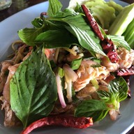 ร้านอาหารเตยใหญ่