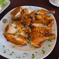 เมนูของร้าน ไพบูลย์ไก่ย่าง-ไก่ย่างหนังกรอบ ต้นตำรับสิงห์บุรี สิงห์บุรี