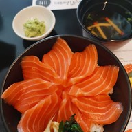 เมนูของร้าน Teru Sushi Bistro สีลม