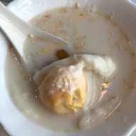 เมนูของร้าน พธู หลักสี่