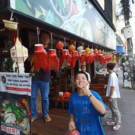 หน้าร้าน Loco Elvis @The Moat Chiangmai