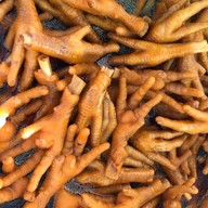 ก๋วยเตี๋ยวไก่ตุ๋นแม่วารีย์ ท่าเรือ