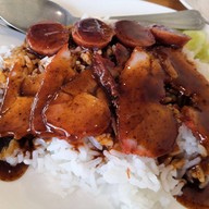 นายป้อม ซุปเปอร์เล้ง  สาขาปั๊มปตท.โรจนะ ตลาดดีดี อยุธยา