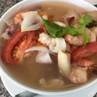 อาหารอดเสียดาย..น่าจะเป็นอาหารทะเลสด..แต่รสชาติปานกลาง