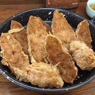 เหลาซิก หอยจ้อปูทะลัก เยาวราช