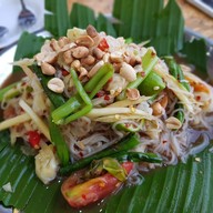 เมนู ร้านส้มตำผู้ชายขายหอย นครอินทร์