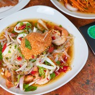 Only Yum  (ร้านยำ) ถลาง