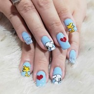 คุณหมวย เล็บสวย