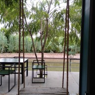 บรรยากาศ ระเบียงน้ำกาแฟสด