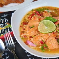 Only Yum  (ร้านยำ) ถลาง