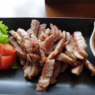 ร้านอาหาร อีสาน ฟิวชั่น @888