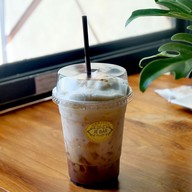 เมนูของร้าน เฌอบาร์แพร่ Je Bar Coffee &Pastry แพร่