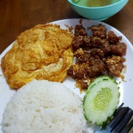 เมนูของร้าน เซี่ยะ เซี่ยะ อาหารตามสั่ง พูนผลไนท์พล่าซ่า