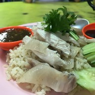 เมนูของร้าน เจริญ ข้าวมันไก่เบตง