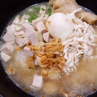 ก๋วยจั๊บญวน (สาขาตลาดโกสุม)