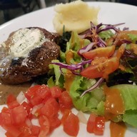 เมนูของร้าน เชฟสมพงษ์