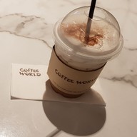 เมนูของร้าน Coffee World  centralwOrld